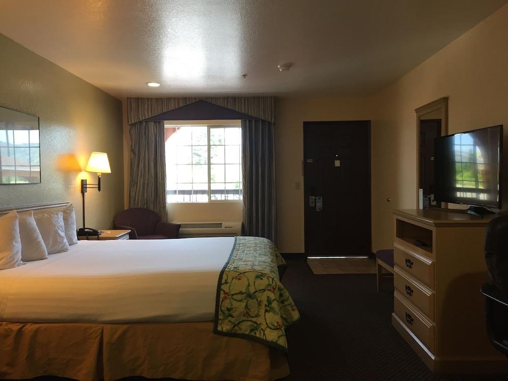 Surestay Hotel By Best Western Ukiah Buitenkant foto